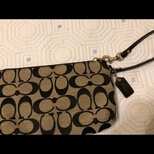 Coach Bags - Final Price! COACH Signature C black wristlet Coach Bags - Final Price! COACH Signature C black wristlet